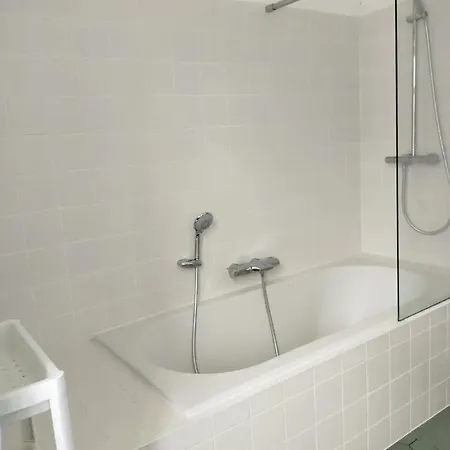 Les Copaines D'abord ! بيت للعطل *